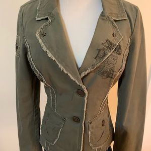Implicate Woman Army green fringed edge jacket